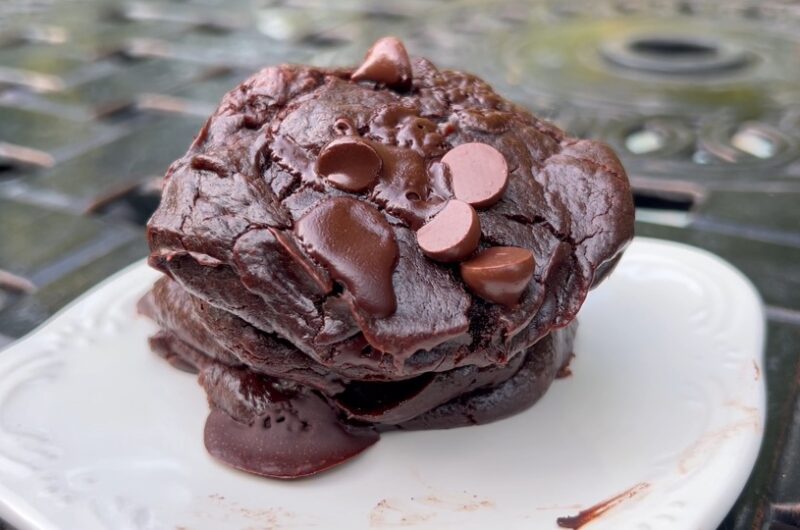 Double Chocolate Cookies with Avocado